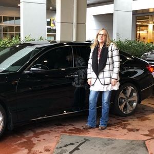 Meet your Posher, Jerry